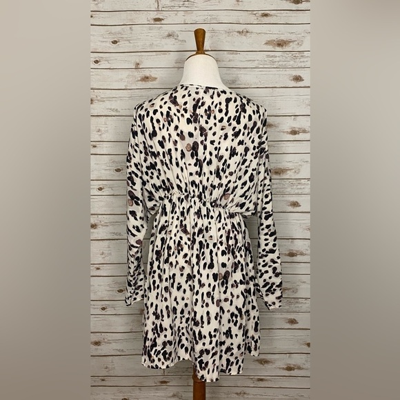 Missguided mob wife animal print V-neck maternity dress - Picture 5 of 5